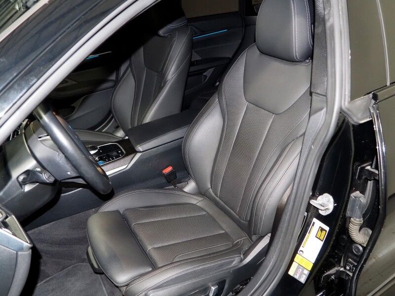 2023 BMW i4 eDrive35 Gran Coupe *DRIVING ASSIST PRO, HEADS-UP DISPLAY, NAVIGATION, CURVED DISPLAY, ADAPTIVE CRUISE, SAFETY ALERTS, 360 CAMERAS, MOONROOF, HEATED SEATS/STEERING, 19 INCH WHEELS, HARMAN/KARDON, ANDROID & APPLE Round Rock TX
