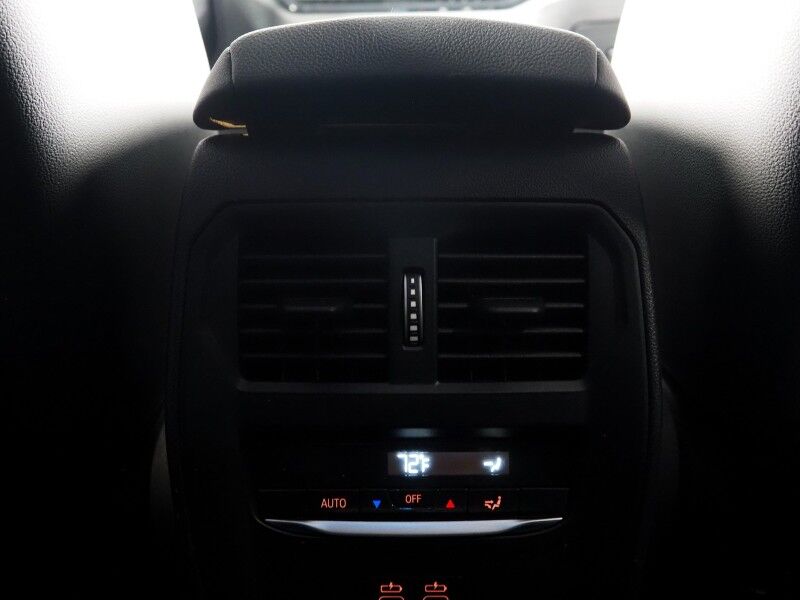 2023 BMW i4 eDrive35 Gran Coupe *DRIVING ASSIST PRO, HEADS-UP DISPLAY, NAVIGATION, CURVED DISPLAY, ADAPTIVE CRUISE, SAFETY ALERTS, 360 CAMERAS, MOONROOF, HEATED SEATS/STEERING, 19 INCH WHEELS, HARMAN/KARDON, ANDROID & APPLE Round Rock TX