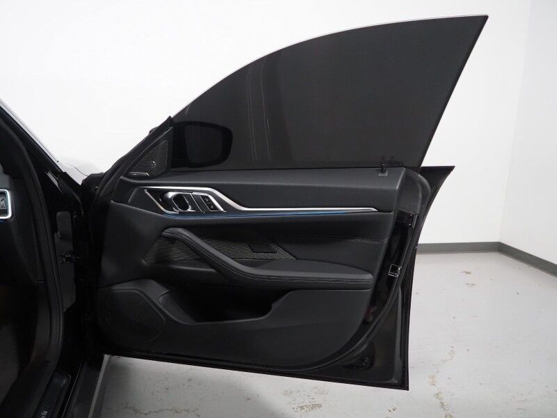 2023 BMW i4 eDrive35 Gran Coupe *DRIVING ASSIST PRO, HEADS-UP DISPLAY, NAVIGATION, CURVED DISPLAY, ADAPTIVE CRUISE, SAFETY ALERTS, 360 CAMERAS, MOONROOF, HEATED SEATS/STEERING, 19 INCH WHEELS, HARMAN/KARDON, ANDROID & APPLE Round Rock TX