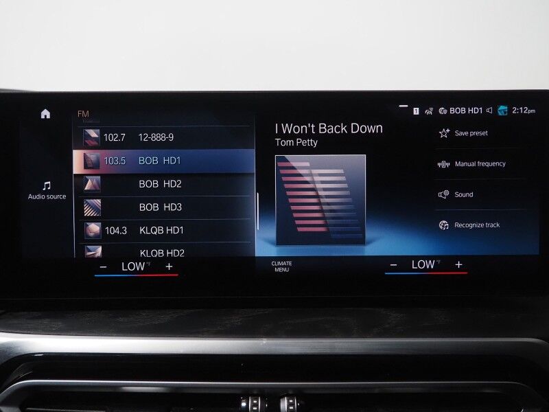 2023 BMW i4 eDrive35 Gran Coupe *DRIVING ASSIST PRO, HEADS-UP DISPLAY, NAVIGATION, CURVED DISPLAY, ADAPTIVE CRUISE, SAFETY ALERTS, 360 CAMERAS, MOONROOF, HEATED SEATS/STEERING, 19 INCH WHEELS, HARMAN/KARDON, ANDROID & APPLE Round Rock TX