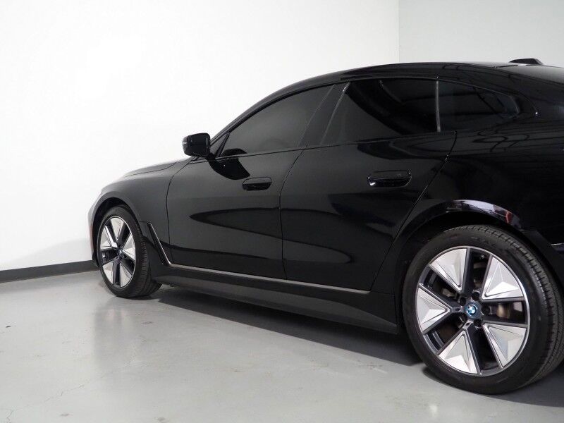 2023 BMW i4 eDrive35 Gran Coupe *DRIVING ASSIST PRO, HEADS-UP DISPLAY, NAVIGATION, CURVED DISPLAY, ADAPTIVE CRUISE, SAFETY ALERTS, 360 CAMERAS, MOONROOF, HEATED SEATS/STEERING, 19 INCH WHEELS, HARMAN/KARDON, ANDROID & APPLE Round Rock TX