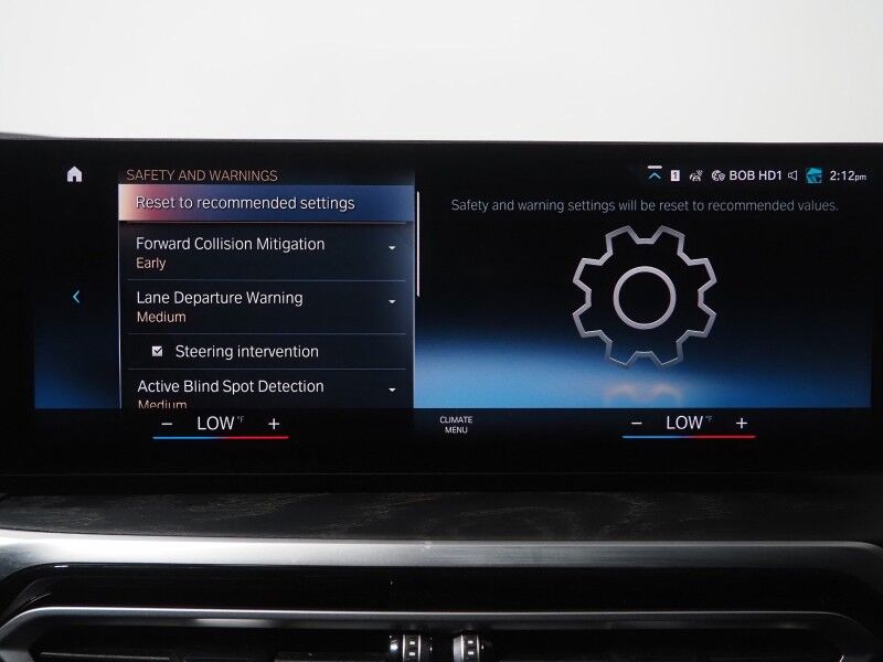 2023 BMW i4 eDrive35 Gran Coupe *DRIVING ASSIST PRO, HEADS-UP DISPLAY, NAVIGATION, CURVED DISPLAY, ADAPTIVE CRUISE, SAFETY ALERTS, 360 CAMERAS, MOONROOF, HEATED SEATS/STEERING, 19 INCH WHEELS, HARMAN/KARDON, ANDROID & APPLE Round Rock TX