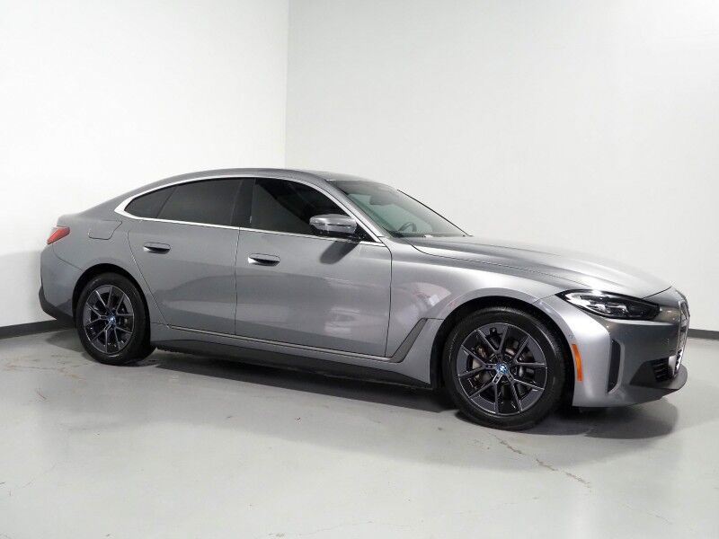 2023 BMW i4 eDrive35 Gran Coupe *DRIVING ASSIST PRO, HEADS-UP DISPLAY, NAVIGATION, CURVED DISPLAY, ADAPTIVE CRUISE, SAFETY ALERTS, 360 CAMERAS, MOONROOF, HEATED SEATS/STEERING, HARMAN/KARDON, WIRELESS CHARGING, ANDROID & APPLE