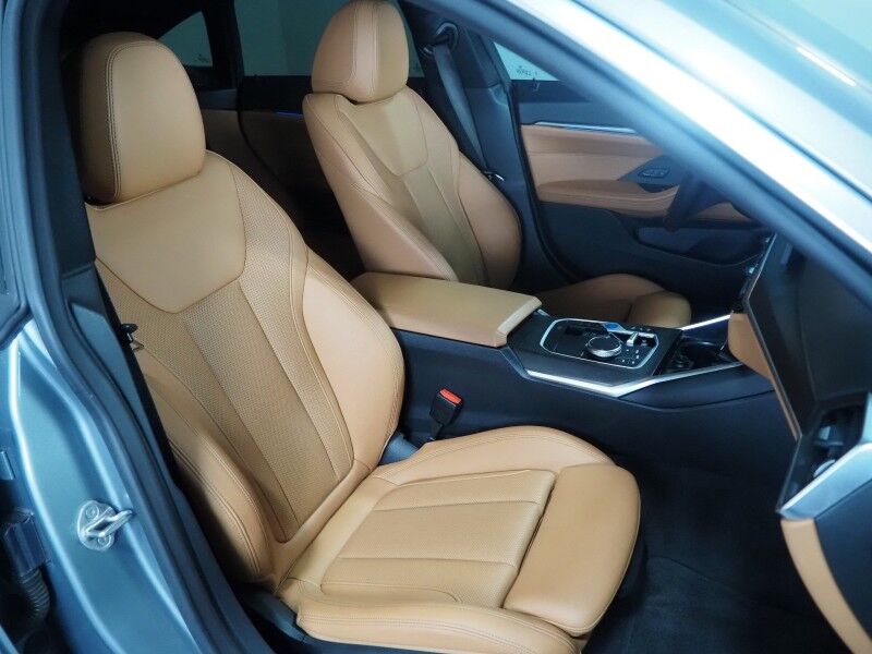 2023 BMW i4 eDrive35 Gran Coupe *DRIVING ASSIST PRO, HEADS-UP DISPLAY, NAVIGATION, CURVED DISPLAY, ADAPTIVE CRUISE, SAFETY ALERTS, 360 CAMERAS, MOONROOF, HEATED SEATS/STEERING, HARMAN/KARDON, WIRELESS CHARGING, ANDROID & APPLE