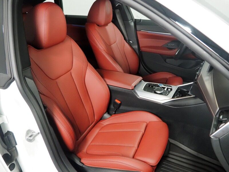 2023 BMW i4 eDrive35 Gran Coupe *DRIVING ASSIST PRO, NAVIGATION, CURVED DISPLAY, ADAPTIVE CRUISE, SAFETY ALERTS, 360 CAMERAS, MOONROOF, HEATED SEATS/STEERING, COMFORT ACCESS, ICONIC SOUNDS, ANDROID & APPLE
