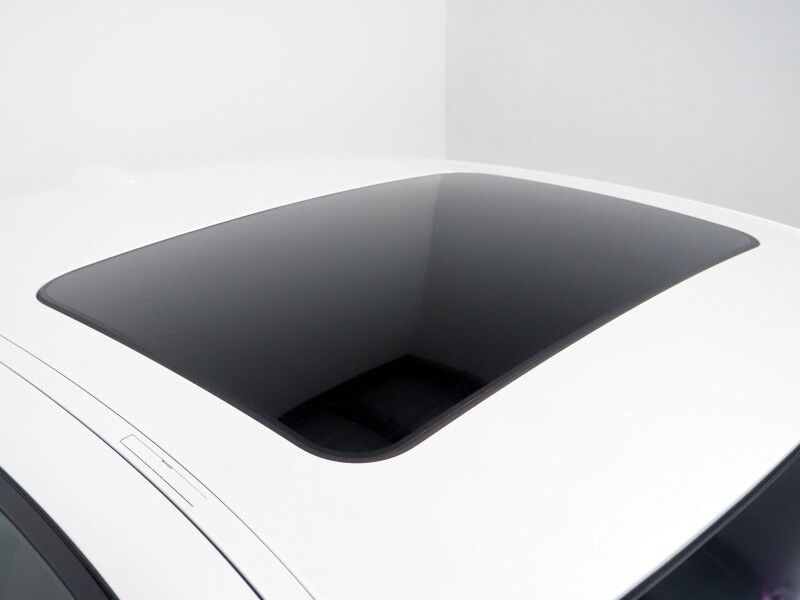 2023 BMW i4 eDrive35 Gran Coupe *DRIVING ASSIST PRO, NAVIGATION, CURVED DISPLAY, ADAPTIVE CRUISE, SAFETY ALERTS, 360 CAMERAS, MOONROOF, HEATED SEATS/STEERING, COMFORT ACCESS, ICONIC SOUNDS, ANDROID & APPLE