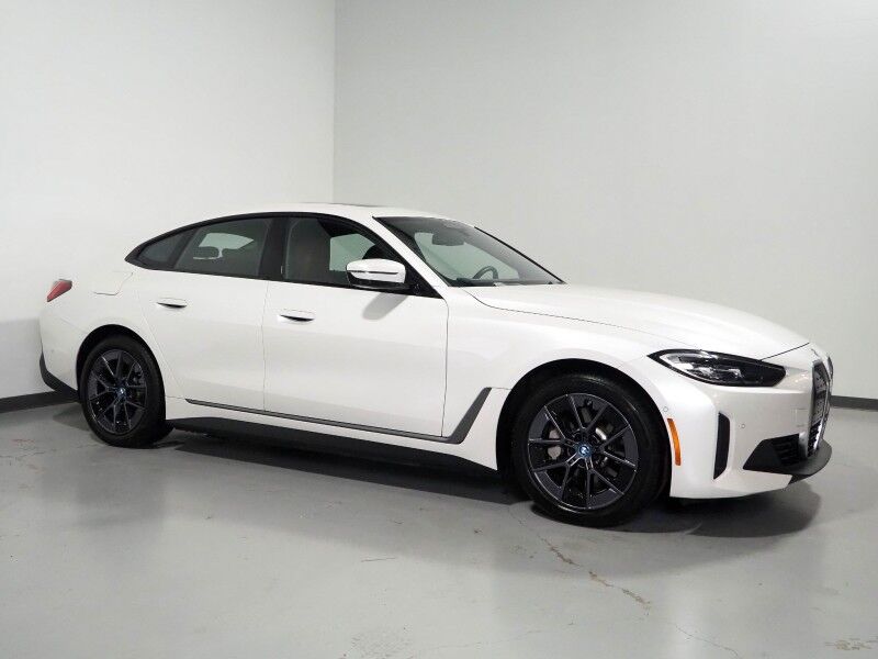 2023 BMW i4 eDrive35 Gran Coupe *DRIVING ASSIST PRO, NAVIGATION, CURVED DISPLAY, ADAPTIVE CRUISE, SAFETY ALERTS, 360 CAMERAS, MOONROOF, HEATED SEATS/STEERING, COMFORT ACCESS, ICONIC SOUNDS, ANDROID & APPLE