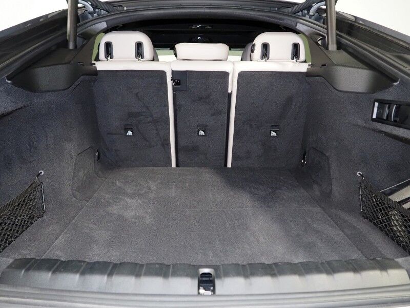 2023 BMW i4 eDrive35 Gran Coupe *HEADS-UP DISPLAY, NAVIGATION, CURVED DISPLAY, ADAPTIVE CRUISE, SAFETY ALERTS, 360 CAMERAS, MOONROOF, LEATHER, HEATED SEATS/STEERING, WIRELESS CHARGING, ANDROID & APPLE Round Rock TX