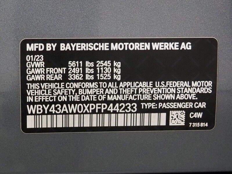 2023 BMW i4 eDrive35 Gran Coupe *HEADS-UP DISPLAY, NAVIGATION, CURVED DISPLAY, ADAPTIVE CRUISE, SAFETY ALERTS, 360 CAMERAS, MOONROOF, LEATHER, HEATED SEATS/STEERING, WIRELESS CHARGING, ANDROID & APPLE Round Rock TX