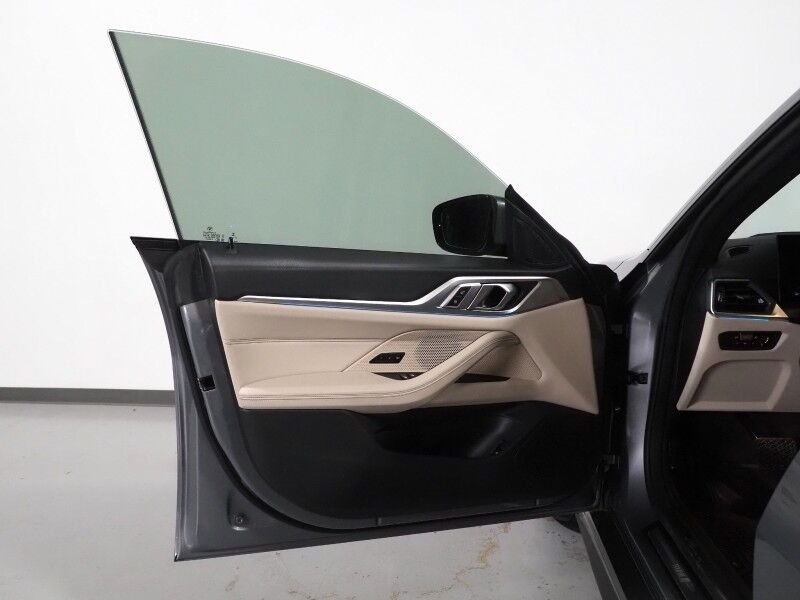 2023 BMW i4 eDrive35 Gran Coupe *HEADS-UP DISPLAY, NAVIGATION, CURVED DISPLAY, ADAPTIVE CRUISE, SAFETY ALERTS, 360 CAMERAS, MOONROOF, LEATHER, HEATED SEATS/STEERING, WIRELESS CHARGING, ANDROID & APPLE Round Rock TX