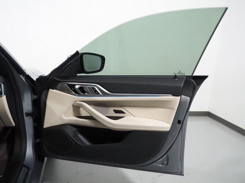 2023 BMW i4 eDrive35 Gran Coupe *HEADS-UP DISPLAY, NAVIGATION, CURVED DISPLAY, ADAPTIVE CRUISE, SAFETY ALERTS, 360 CAMERAS, MOONROOF, LEATHER, HEATED SEATS/STEERING, WIRELESS CHARGING, ANDROID & APPLE Round Rock TX