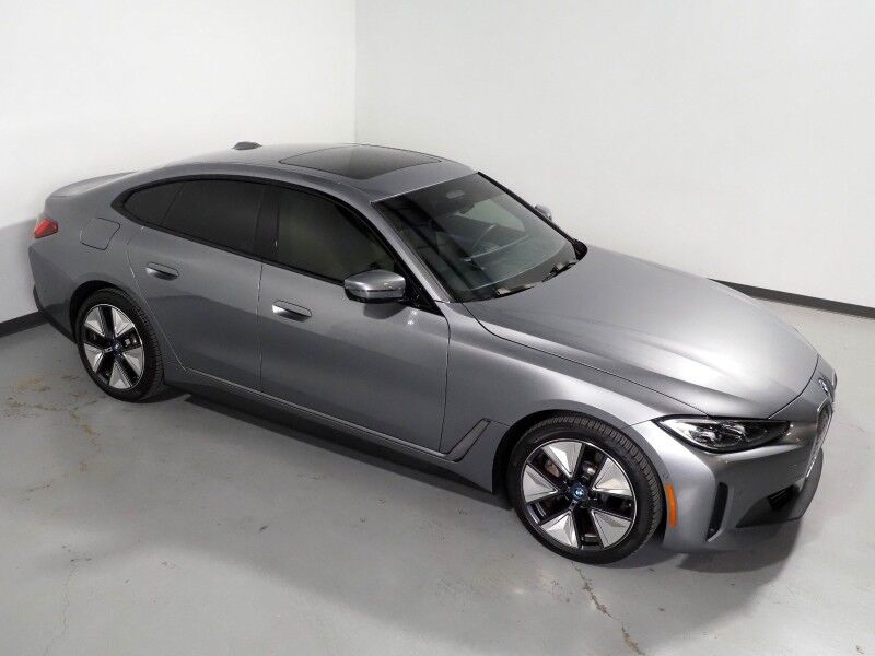 2023 BMW i4 eDrive35 Gran Coupe *HEADS-UP DISPLAY, NAVIGATION, CURVED DISPLAY, ADAPTIVE CRUISE, SAFETY ALERTS, 360 CAMERAS, MOONROOF, LEATHER, HEATED SEATS/STEERING, WIRELESS CHARGING, ANDROID & APPLE Round Rock TX