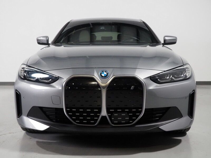 2023 BMW i4 eDrive35 Gran Coupe *HEADS-UP DISPLAY, NAVIGATION, CURVED DISPLAY, ADAPTIVE CRUISE, SAFETY ALERTS, 360 CAMERAS, MOONROOF, LEATHER, HEATED SEATS/STEERING, WIRELESS CHARGING, ANDROID & APPLE Round Rock TX