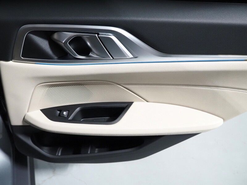 2023 BMW i4 eDrive35 Gran Coupe *HEADS-UP DISPLAY, NAVIGATION, CURVED DISPLAY, ADAPTIVE CRUISE, SAFETY ALERTS, 360 CAMERAS, MOONROOF, LEATHER, HEATED SEATS/STEERING, WIRELESS CHARGING, ANDROID & APPLE Round Rock TX