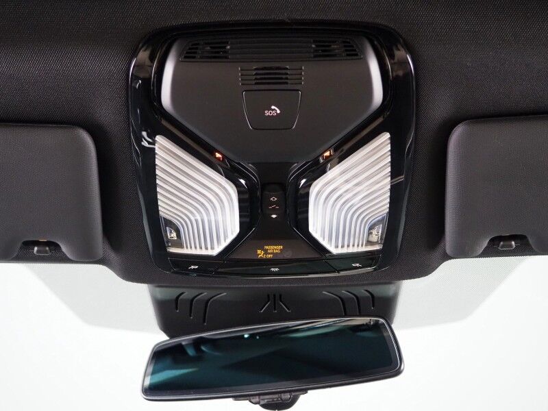 2023 BMW i4 eDrive35 Gran Coupe *HEADS-UP DISPLAY, NAVIGATION, CURVED DISPLAY, ADAPTIVE CRUISE, SAFETY ALERTS, BACKUP-CAMERA, MOONROOF, HEATED SEATS/STEERING, HARMAN/KARDON, WIRELESS CHARGING, ANDROID & APPLE Round Rock TX