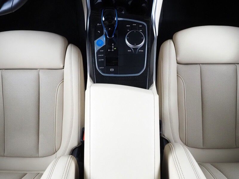 2023 BMW i4 eDrive35 Gran Coupe *HEADS-UP DISPLAY, NAVIGATION, CURVED DISPLAY, ADAPTIVE CRUISE, SAFETY ALERTS, BACKUP-CAMERA, MOONROOF, HEATED SEATS/STEERING, HARMAN/KARDON, WIRELESS CHARGING, ANDROID & APPLE Round Rock TX