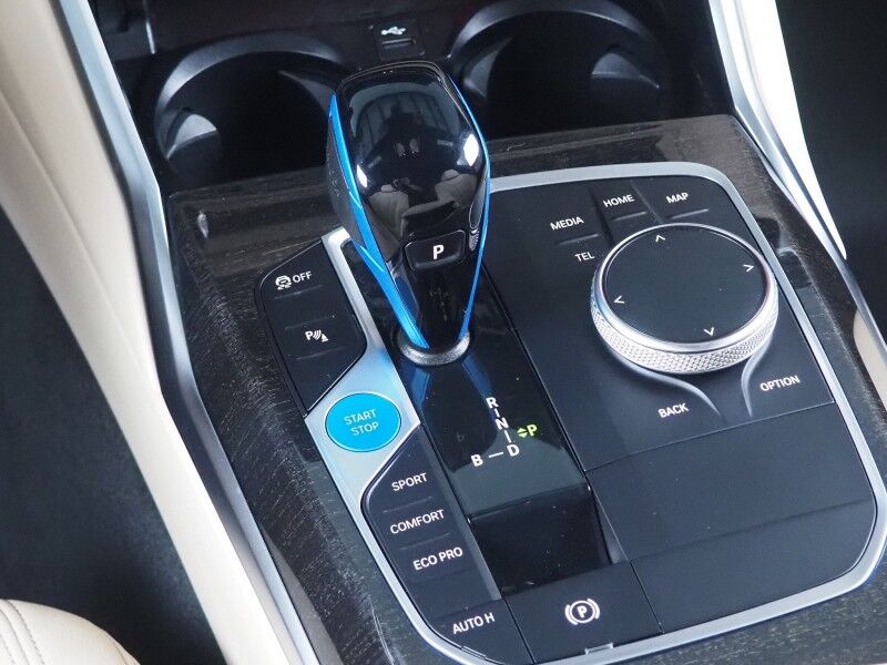 2023 BMW i4 eDrive35 Gran Coupe *HEADS-UP DISPLAY, NAVIGATION, CURVED DISPLAY, ADAPTIVE CRUISE, SAFETY ALERTS, BACKUP-CAMERA, MOONROOF, HEATED SEATS/STEERING, HARMAN/KARDON, WIRELESS CHARGING, ANDROID & APPLE Round Rock TX