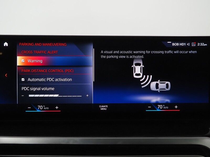 2023 BMW i4 eDrive35 Gran Coupe *HEADS-UP DISPLAY, NAVIGATION, CURVED DISPLAY, ADAPTIVE CRUISE, SAFETY ALERTS, BACKUP-CAMERA, MOONROOF, HEATED SEATS/STEERING, HARMAN/KARDON, WIRELESS CHARGING, ANDROID & APPLE Round Rock TX