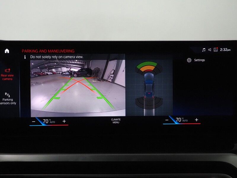 2023 BMW i4 eDrive35 Gran Coupe *HEADS-UP DISPLAY, NAVIGATION, CURVED DISPLAY, ADAPTIVE CRUISE, SAFETY ALERTS, BACKUP-CAMERA, MOONROOF, HEATED SEATS/STEERING, HARMAN/KARDON, WIRELESS CHARGING, ANDROID & APPLE Round Rock TX