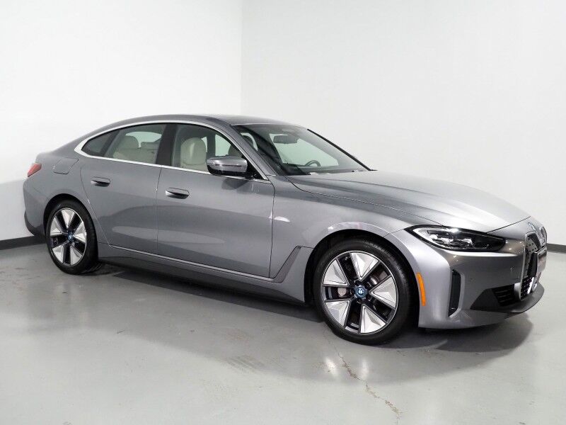 2023 BMW i4 eDrive35 Gran Coupe *HEADS-UP DISPLAY, NAVIGATION, CURVED DISPLAY, ADAPTIVE CRUISE, SAFETY ALERTS, BACKUP-CAMERA, MOONROOF, HEATED SEATS/STEERING, HARMAN/KARDON, WIRELESS CHARGING, ANDROID & APPLE