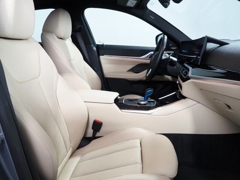 2023 BMW i4 eDrive35 Gran Coupe *HEADS-UP DISPLAY, NAVIGATION, CURVED DISPLAY, ADAPTIVE CRUISE, SAFETY ALERTS, BACKUP-CAMERA, MOONROOF, HEATED SEATS/STEERING, HARMAN/KARDON, WIRELESS CHARGING, ANDROID & APPLE Round Rock TX