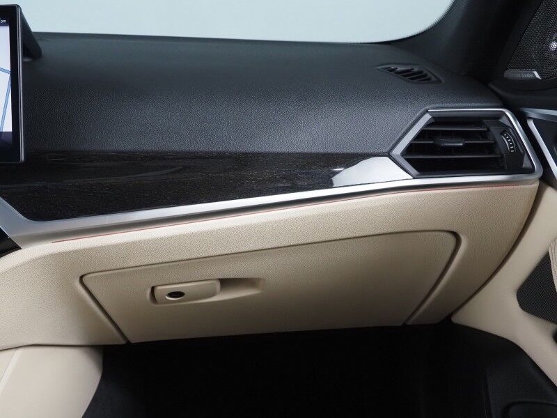 2023 BMW i4 eDrive35 Gran Coupe *HEADS-UP DISPLAY, NAVIGATION, CURVED DISPLAY, ADAPTIVE CRUISE, SAFETY ALERTS, BACKUP-CAMERA, MOONROOF, HEATED SEATS/STEERING, HARMAN/KARDON, WIRELESS CHARGING, ANDROID & APPLE Round Rock TX