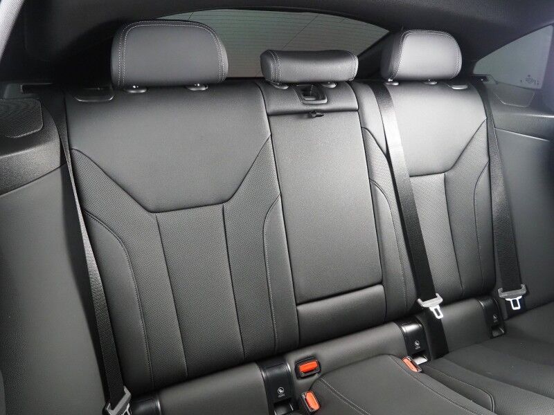2023 BMW i4 eDrive35 Gran Coupe *HEADS-UP DISPLAY, NAVIGATION, CURVED DISPLAY, SAFETY ALERTS, 360 CAMERAS, MOONROOF, HEATED SEATS/STEERING, COMFORT ACCESS, POWER LIFTGATE, 19 INCH WHEELS, HARMAN/KARDON, WIRELESS CHARGING, ANDROID & APPLE Round Rock TX