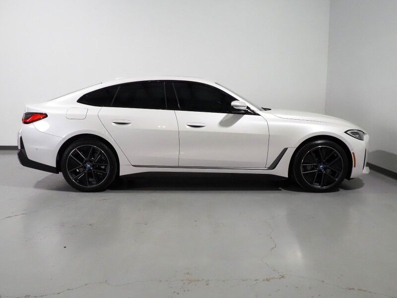 2023 BMW i4 eDrive35 Gran Coupe *HEADS-UP DISPLAY, NAVIGATION, CURVED DISPLAY, SAFETY ALERTS, 360 CAMERAS, MOONROOF, HEATED SEATS/STEERING, COMFORT ACCESS, POWER LIFTGATE, 19 INCH WHEELS, HARMAN/KARDON, WIRELESS CHARGING, ANDROID & APPLE Round Rock TX
