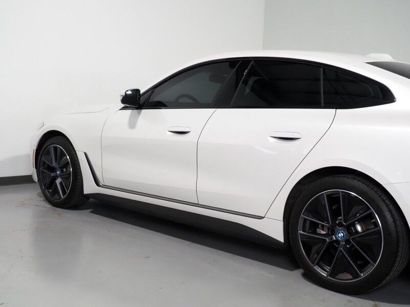 2023 BMW i4 eDrive35 Gran Coupe *HEADS-UP DISPLAY, NAVIGATION, CURVED DISPLAY, SAFETY ALERTS, 360 CAMERAS, MOONROOF, HEATED SEATS/STEERING, COMFORT ACCESS, POWER LIFTGATE, 19 INCH WHEELS, HARMAN/KARDON, WIRELESS CHARGING, ANDROID & APPLE Round Rock TX