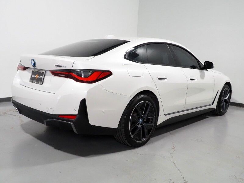 2023 BMW i4 eDrive35 Gran Coupe *HEADS-UP DISPLAY, NAVIGATION, CURVED DISPLAY, SAFETY ALERTS, 360 CAMERAS, MOONROOF, HEATED SEATS/STEERING, COMFORT ACCESS, POWER LIFTGATE, 19 INCH WHEELS, HARMAN/KARDON, WIRELESS CHARGING, ANDROID & APPLE Round Rock TX
