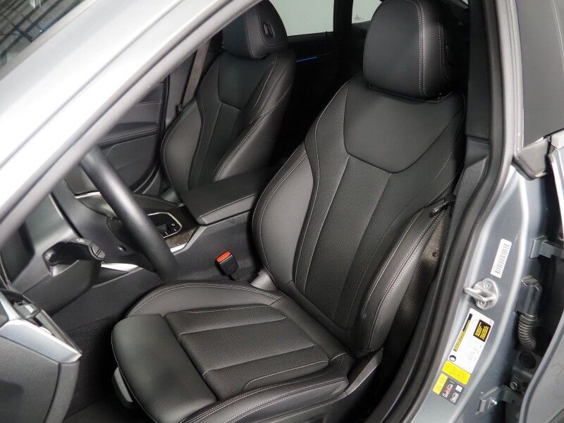 2023 BMW i4 eDrive35 Gran Coupe *HEADS-UP DISPLAY, NAVIGATION, CURVED DISPLAY, SAFETY ALERTS, 360 CAMERAS, MOONROOF, HEATED SEATS/STEERING, COMFORT ACCESS, POWER LIFTGATE, 19 INCH WHEELS, WIRELESS CHARGING, ANDROID & APPLE Round Rock TX