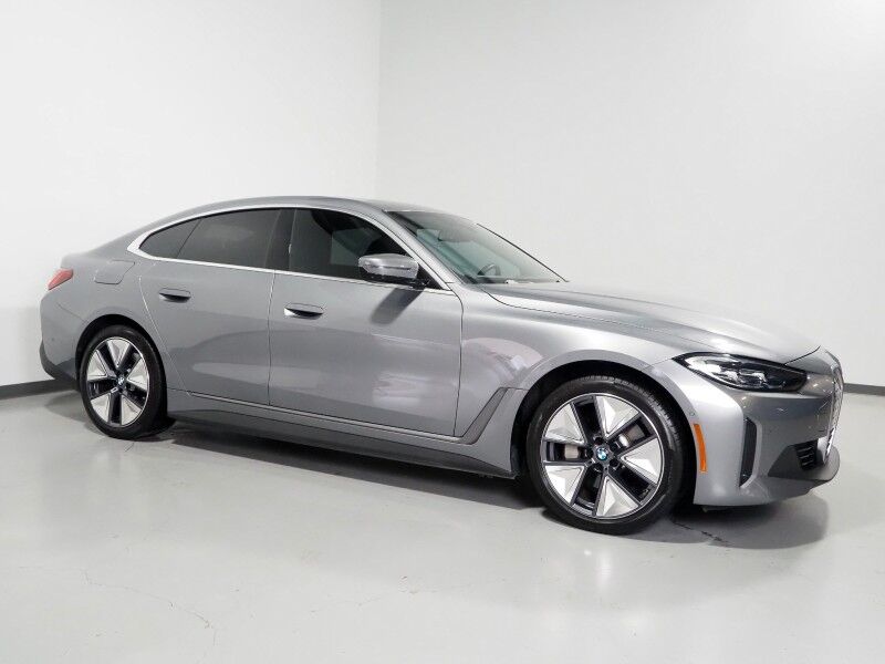 2023 BMW i4 eDrive35 Gran Coupe *HEADS-UP DISPLAY, NAVIGATION, CURVED DISPLAY, SAFETY ALERTS, 360 CAMERAS, MOONROOF, HEATED SEATS/STEERING, COMFORT ACCESS, POWER LIFTGATE, 19 INCH WHEELS, WIRELESS CHARGING, ANDROID & APPLE