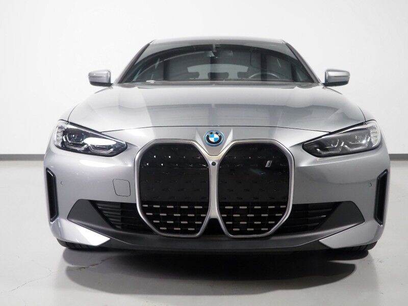 2023 BMW i4 eDrive35 Gran Coupe *HEADS-UP DISPLAY, NAVIGATION, CURVED DISPLAY, SAFETY ALERTS, 360 CAMERAS, MOONROOF, HEATED SEATS/STEERING, COMFORT ACCESS, POWER LIFTGATE, 19 INCH WHEELS, WIRELESS CHARGING, ANDROID & APPLE Round Rock TX