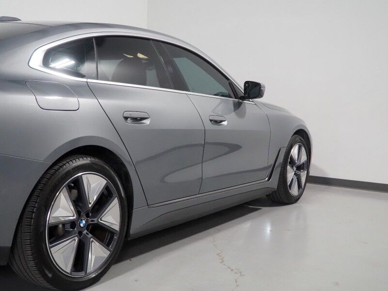 2023 BMW i4 eDrive35 Gran Coupe *HEADS-UP DISPLAY, NAVIGATION, CURVED DISPLAY, SAFETY ALERTS, 360 CAMERAS, MOONROOF, HEATED SEATS/STEERING, COMFORT ACCESS, POWER LIFTGATE, 19 INCH WHEELS, WIRELESS CHARGING, ANDROID & APPLE Round Rock TX