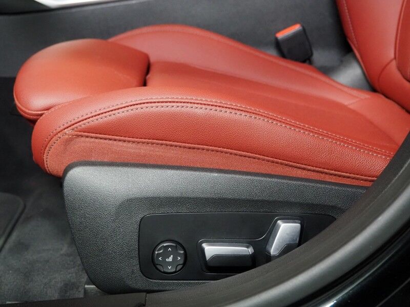 2023 BMW i4 eDrive35 Gran Coupe *HEADS-UP DISPLAY, NAVIGATION, CURVED DISPLAY, SAFETY ALERTS, 360 CAMERAS, MOONROOF, HEATED SEATS/STEERING, COMFORT ACCESS, POWER LIFTGATE, 19 INCH WHEELS, WIRELESS CHARGING, ANDROID & APPLE Round Rock TX