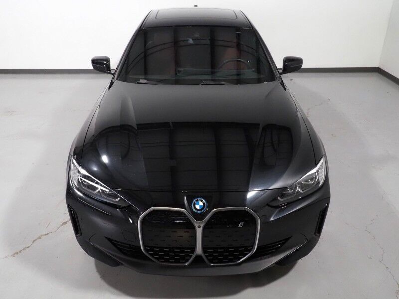 2023 BMW i4 eDrive35 Gran Coupe *HEADS-UP DISPLAY, NAVIGATION, CURVED DISPLAY, SAFETY ALERTS, 360 CAMERAS, MOONROOF, HEATED SEATS/STEERING, COMFORT ACCESS, POWER LIFTGATE, 19 INCH WHEELS, WIRELESS CHARGING, ANDROID & APPLE Round Rock TX