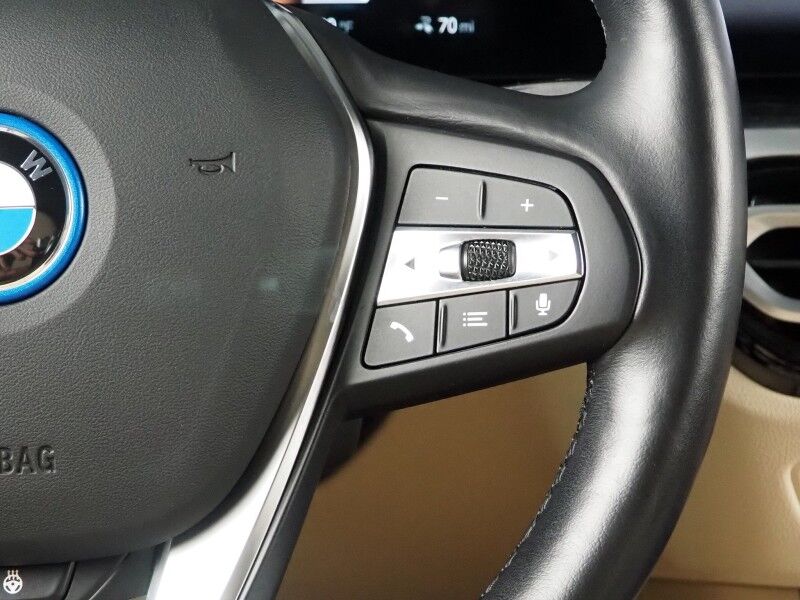 2023 BMW i4 eDrive35 Gran Coupe *HEADS-UP DISPLAY, NAVIGATION, CURVED DISPLAY, SAFETY ALERTS, 360 CAMERAS, MOONROOF, HEATED SEATS/STEERING, COMFORT ACCESS, POWER LIFTGATE, HARMAN/KARDON, ANDROID & APPLE Round Rock TX