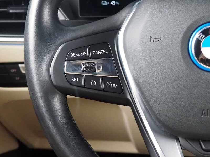 2023 BMW i4 eDrive35 Gran Coupe *HEADS-UP DISPLAY, NAVIGATION, CURVED DISPLAY, SAFETY ALERTS, 360 CAMERAS, MOONROOF, HEATED SEATS/STEERING, COMFORT ACCESS, POWER LIFTGATE, HARMAN/KARDON, ANDROID & APPLE Round Rock TX