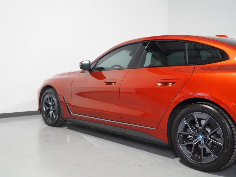 2023 BMW i4 eDrive35 Gran Coupe *HEADS-UP DISPLAY, NAVIGATION, CURVED DISPLAY, SAFETY ALERTS, 360 CAMERAS, MOONROOF, HEATED SEATS/STEERING, COMFORT ACCESS, POWER LIFTGATE, HARMAN/KARDON, ANDROID & APPLE Round Rock TX