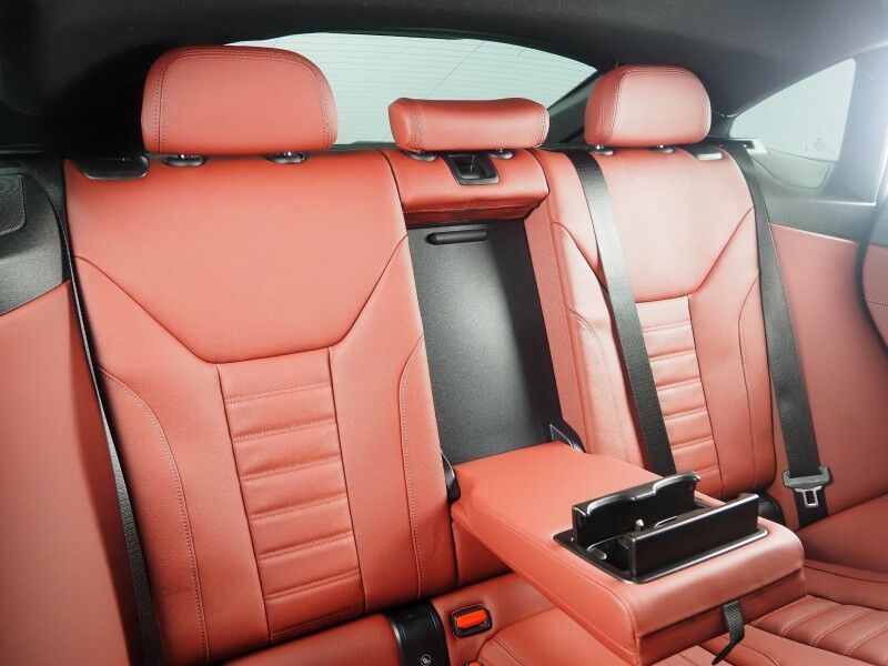 2023 BMW i4 eDrive35 Gran Coupe *HEADS-UP DISPLAY, NAVIGATION, CURVED DISPLAY, SAFETY ALERTS, 360 CAMERAS, MOONROOF, LEATHER, HEATED SEATS/STEERING, COMFORT ACCESS, 19 INCH WHEELS, HARMAN/KARDON, WIRELESS CHARGING, ANDROID & APPLE Round Rock TX