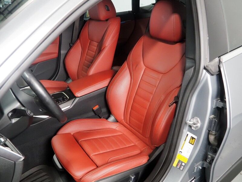 2023 BMW i4 eDrive35 Gran Coupe *HEADS-UP DISPLAY, NAVIGATION, CURVED DISPLAY, SAFETY ALERTS, 360 CAMERAS, MOONROOF, LEATHER, HEATED SEATS/STEERING, COMFORT ACCESS, 19 INCH WHEELS, HARMAN/KARDON, WIRELESS CHARGING, ANDROID & APPLE Round Rock TX