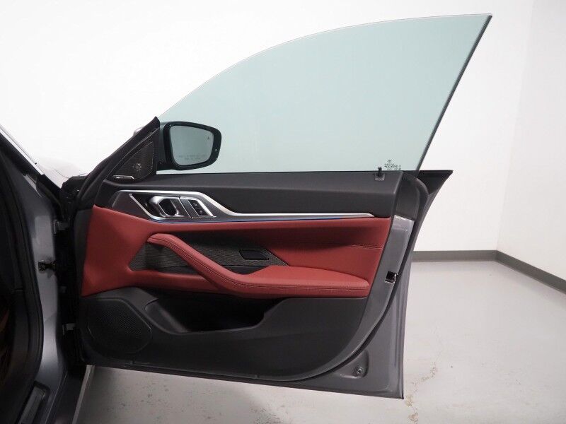 2023 BMW i4 eDrive35 Gran Coupe *HEADS-UP DISPLAY, NAVIGATION, CURVED DISPLAY, SAFETY ALERTS, 360 CAMERAS, MOONROOF, LEATHER, HEATED SEATS/STEERING, COMFORT ACCESS, 19 INCH WHEELS, HARMAN/KARDON, WIRELESS CHARGING, ANDROID & APPLE Round Rock TX