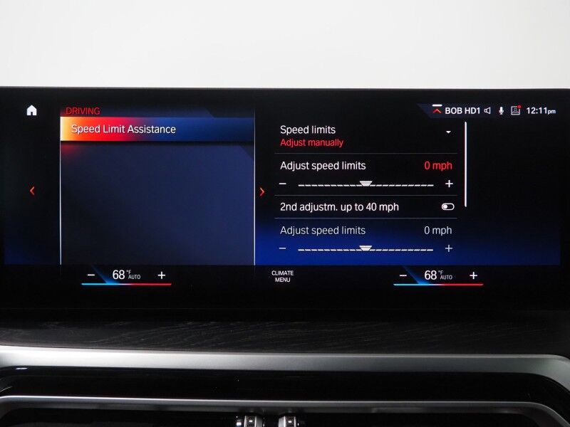 2023 BMW i4 eDrive35 Gran Coupe *HEADS-UP DISPLAY, NAVIGATION, CURVED DISPLAY, SAFETY ALERTS, 360 CAMERAS, MOONROOF, LEATHER, HEATED SEATS/STEERING, COMFORT ACCESS, 19 INCH WHEELS, HARMAN/KARDON, WIRELESS CHARGING, ANDROID & APPLE Round Rock TX