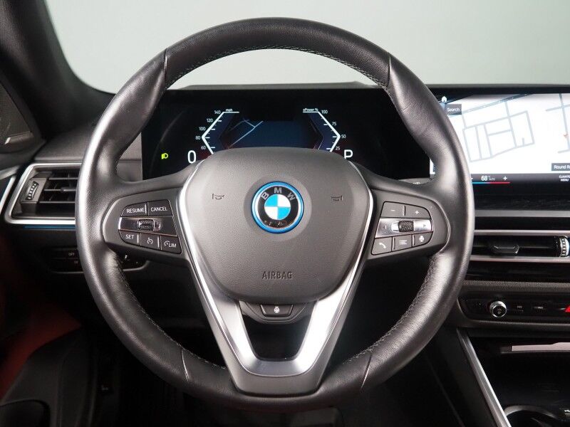 2023 BMW i4 eDrive35 Gran Coupe *HEADS-UP DISPLAY, NAVIGATION, CURVED DISPLAY, SAFETY ALERTS, 360 CAMERAS, MOONROOF, LEATHER, HEATED SEATS/STEERING, COMFORT ACCESS, 19 INCH WHEELS, HARMAN/KARDON, WIRELESS CHARGING, ANDROID & APPLE Round Rock TX