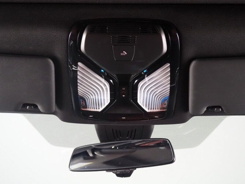 2023 BMW i4 eDrive35 Gran Coupe *HEADS-UP DISPLAY, NAVIGATION, CURVED DISPLAY, SAFETY ALERTS, 360 VIEW CAMERAS, MOONROOF, HEATED SEATS/STEERING, COMFORT ACCESS, ICONIC SOUNDS, HARMAN/KARDON, ANDROID & APPLE Round Rock TX