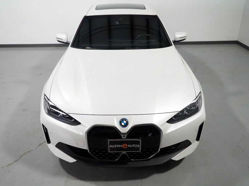 2023 BMW i4 eDrive35 Gran Coupe *HEADS-UP DISPLAY, NAVIGATION, CURVED DISPLAY, SAFETY ALERTS, 360 VIEW CAMERAS, MOONROOF, HEATED SEATS/STEERING, COMFORT ACCESS, ICONIC SOUNDS, HARMAN/KARDON, ANDROID & APPLE Round Rock TX