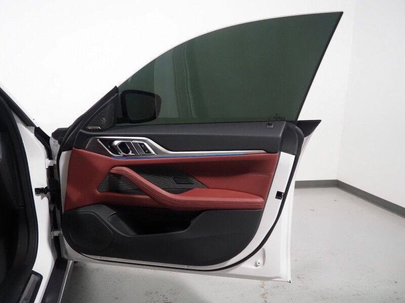 2023 BMW i4 eDrive35 Gran Coupe *HEADS-UP DISPLAY, NAVIGATION, CURVED DISPLAY, SAFETY ALERTS, 360 VIEW CAMERAS, MOONROOF, HEATED SEATS/STEERING, COMFORT ACCESS, ICONIC SOUNDS, HARMAN/KARDON, ANDROID & APPLE Round Rock TX