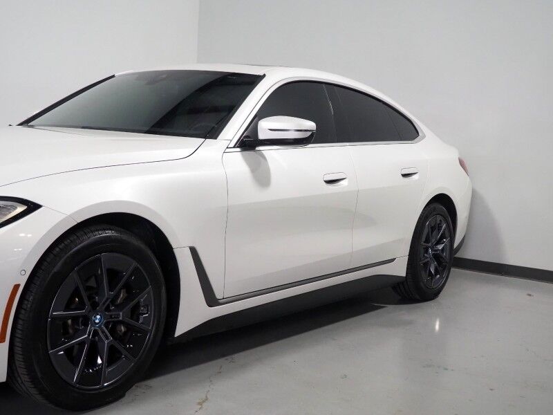 2023 BMW i4 eDrive35 Gran Coupe *HEADS-UP DISPLAY, NAVIGATION, CURVED DISPLAY, SAFETY ALERTS, 360 VIEW CAMERAS, MOONROOF, HEATED SEATS/STEERING, COMFORT ACCESS, ICONIC SOUNDS, HARMAN/KARDON, ANDROID & APPLE Round Rock TX