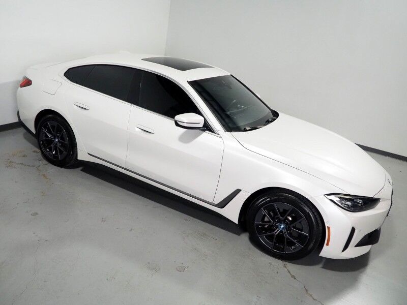2023 BMW i4 eDrive35 Gran Coupe *HEADS-UP DISPLAY, NAVIGATION, CURVED DISPLAY, SAFETY ALERTS, 360 VIEW CAMERAS, MOONROOF, HEATED SEATS/STEERING, COMFORT ACCESS, ICONIC SOUNDS, HARMAN/KARDON, ANDROID & APPLE Round Rock TX