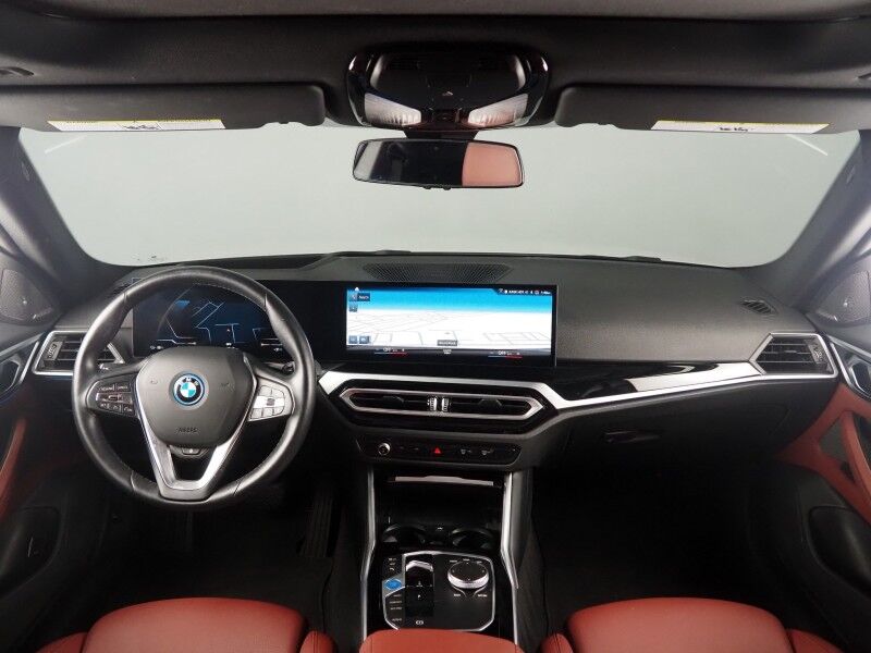 2023 BMW i4 eDrive35 Gran Coupe *HEADS-UP DISPLAY, NAVIGATION, CURVED DISPLAY, SAFETY ALERTS, 360 VIEW CAMERAS, MOONROOF, HEATED SEATS/STEERING, COMFORT ACCESS, ICONIC SOUNDS, HARMAN/KARDON, ANDROID & APPLE